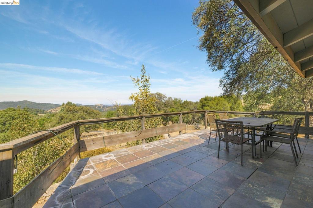 15355 Wards Ferry Rd, Sonora, CA 95370
