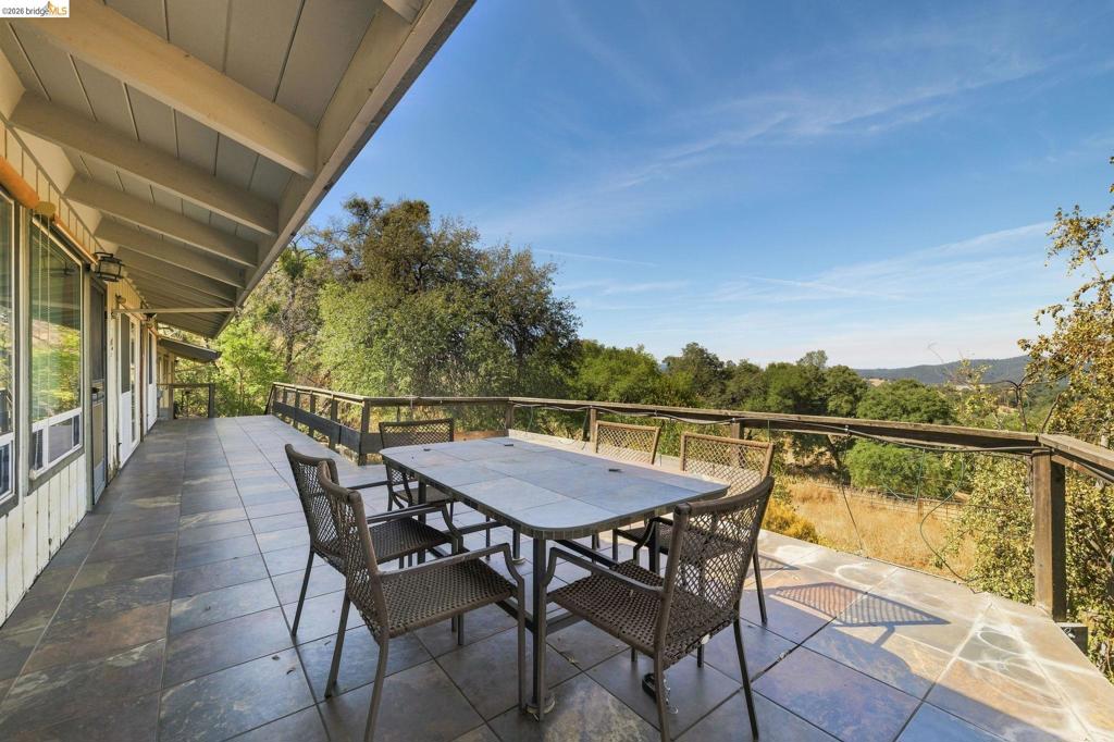 15355 Wards Ferry Rd, Sonora, CA 95370