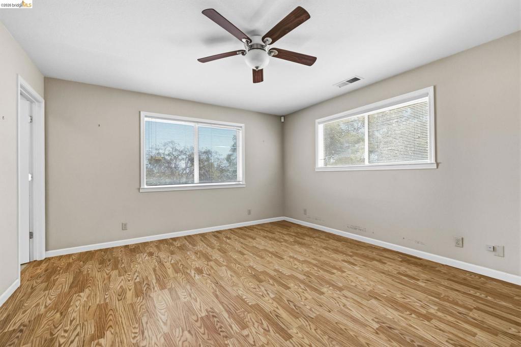 15355 Wards Ferry Rd, Sonora, CA 95370