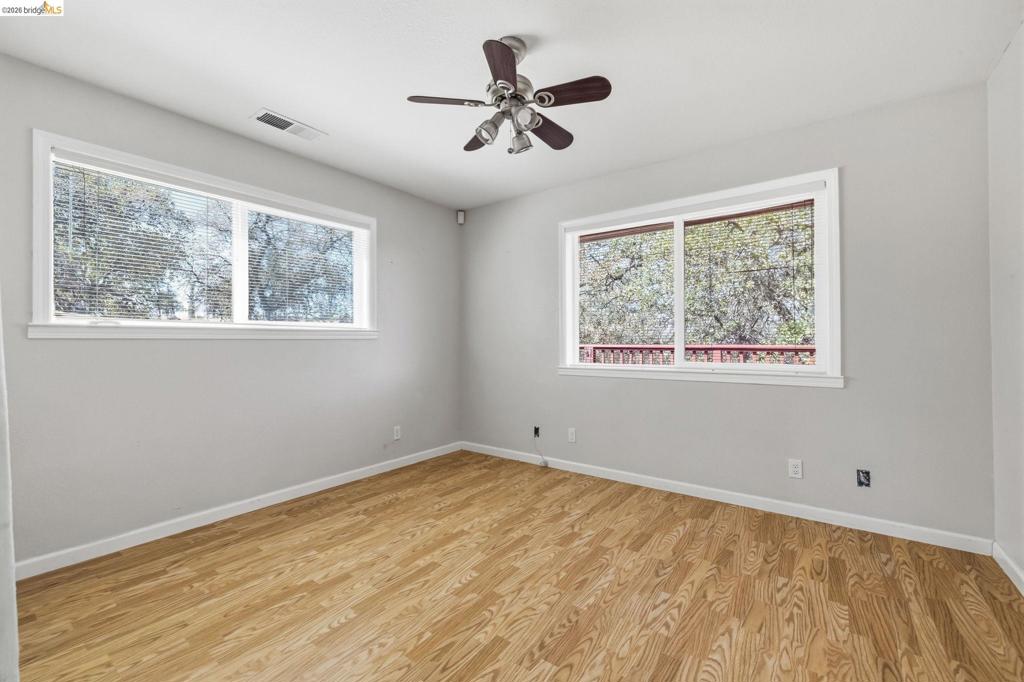 15355 Wards Ferry Rd, Sonora, CA 95370