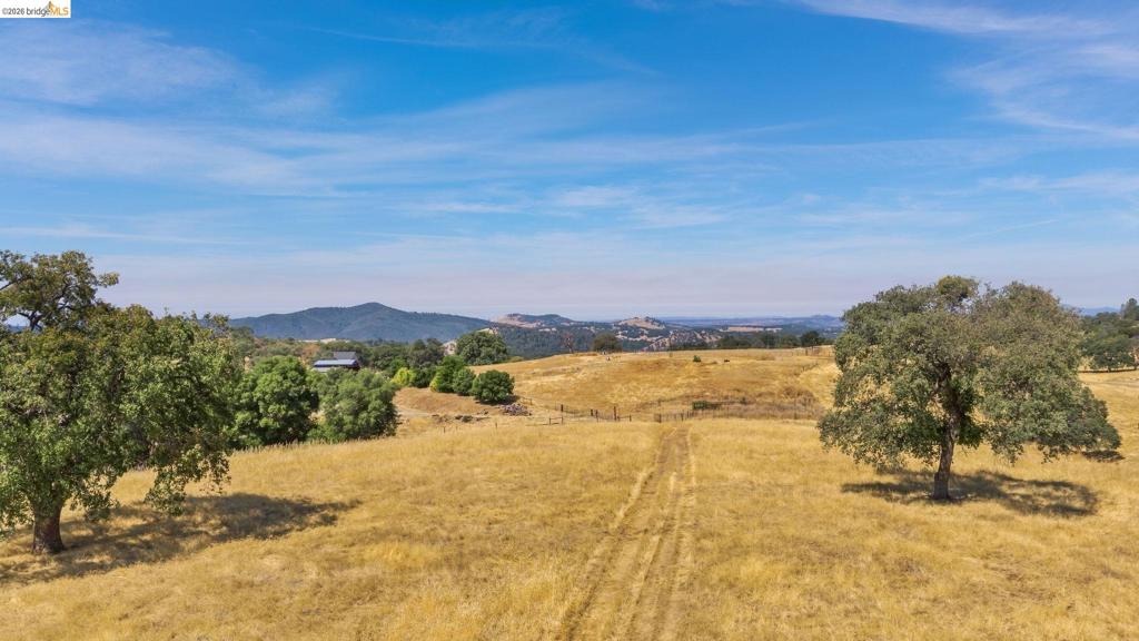 15355 Wards Ferry Rd, Sonora, CA 95370
