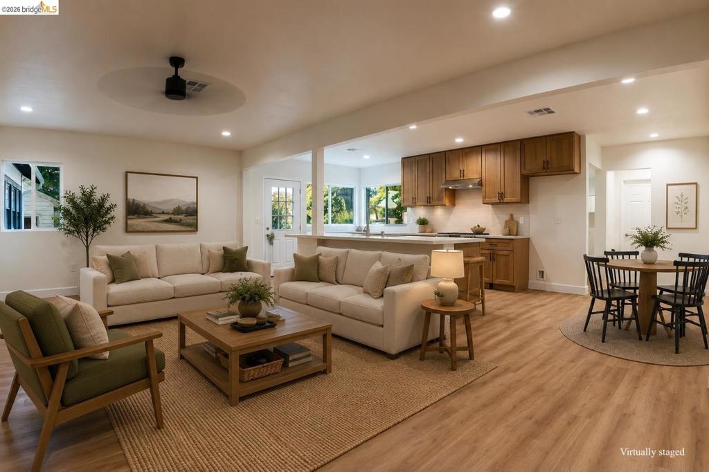 392 W Grand AVE, Porterville, CA 93257