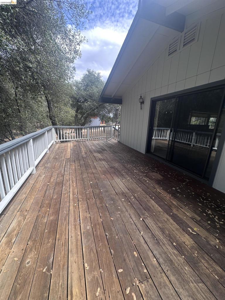 21120 HEMLOCK ST., Groveland, CA 95321