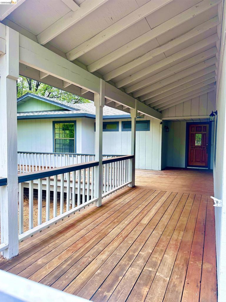 21120 HEMLOCK ST., Groveland, CA 95321