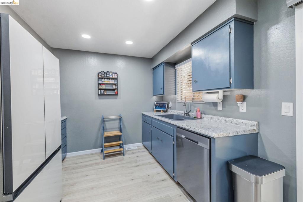 18955 North Dr, Jamestown, CA 95327