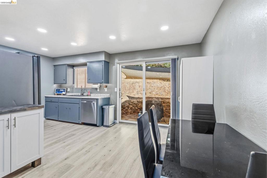 18955 North Dr, Jamestown, CA 95327
