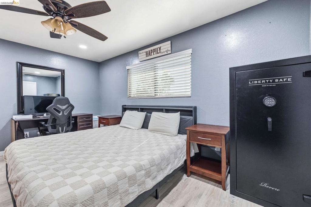 18955 North Dr, Jamestown, CA 95327