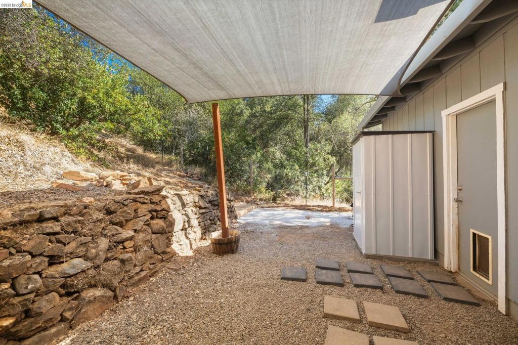 18955 North Dr, Jamestown, CA 95327