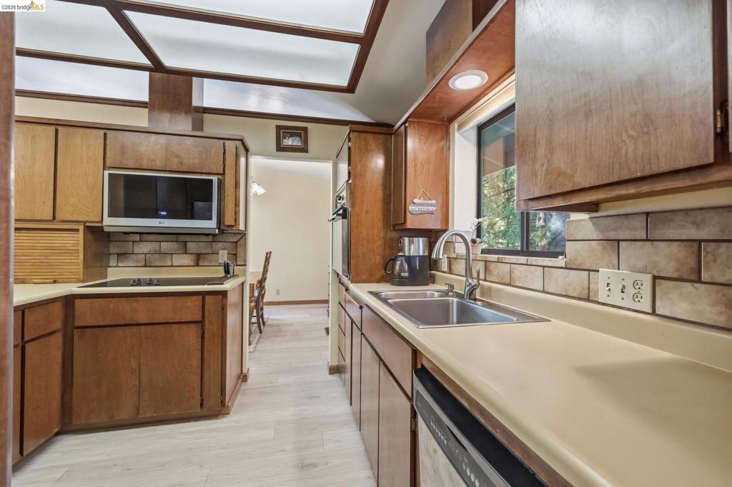 22501 W Rhine River Dr, Sonora, CA 95370