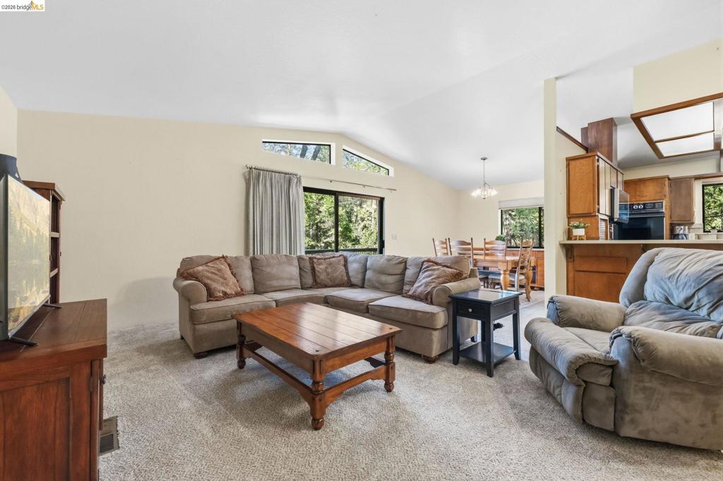 22501 W Rhine River Dr, Sonora, CA 95370