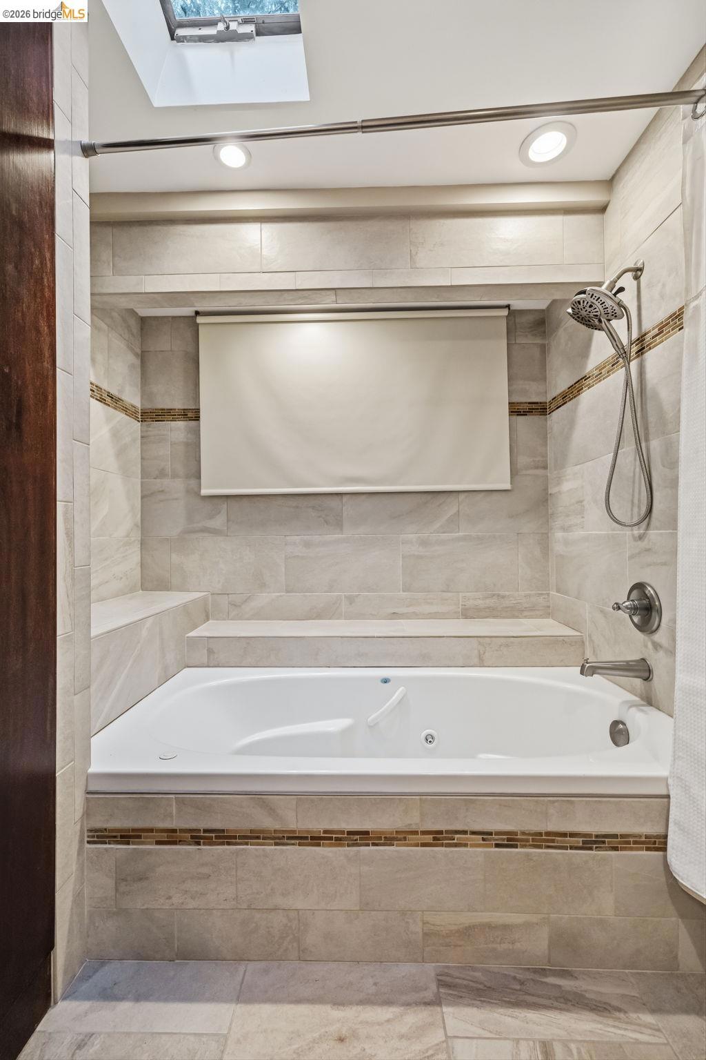 22501 W Rhine River Dr, Sonora, CA 95370