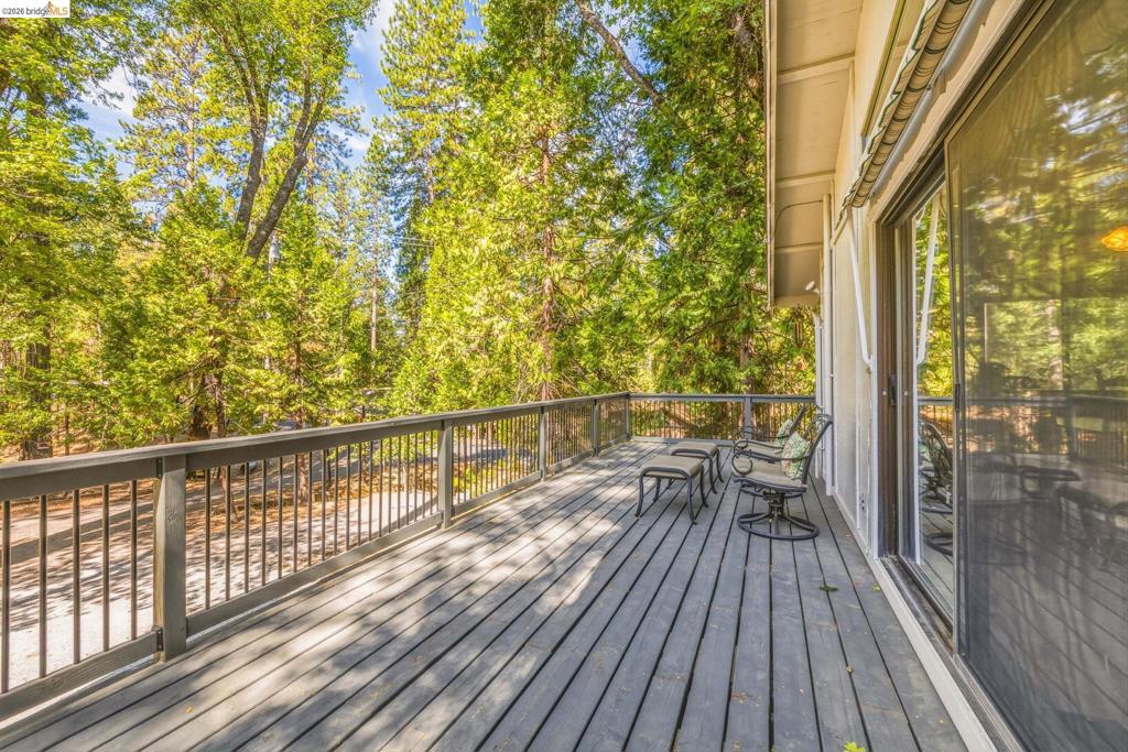 22501 W Rhine River Dr, Sonora, CA 95370