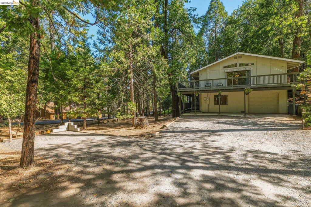 22501 W Rhine River Dr, Sonora, CA 95370