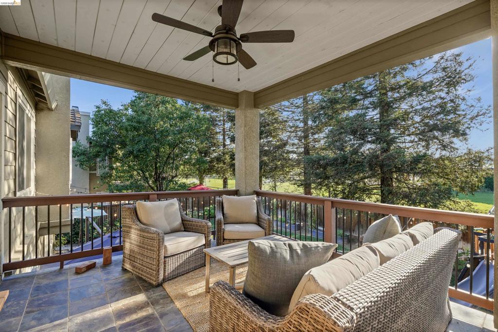 1049 Meadowgate Way, Brentwood (CC), CA 94513