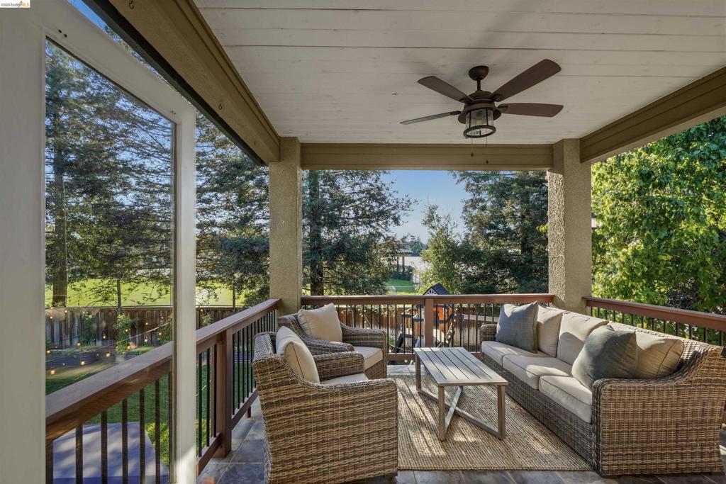1049 Meadowgate Way, Brentwood (CC), CA 94513