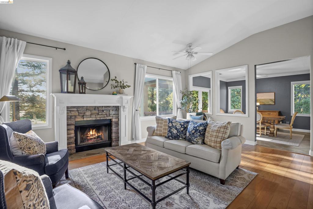 1049 Meadowgate Way, Brentwood (CC), CA 94513