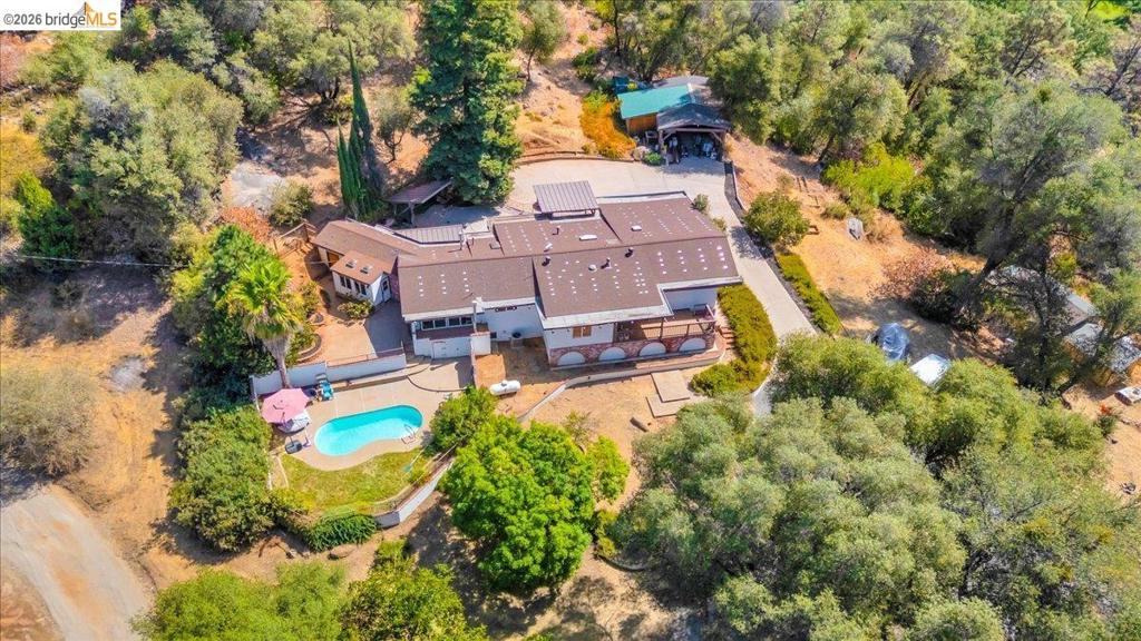 19225 Overlook Dr., Sonora, CA 95370