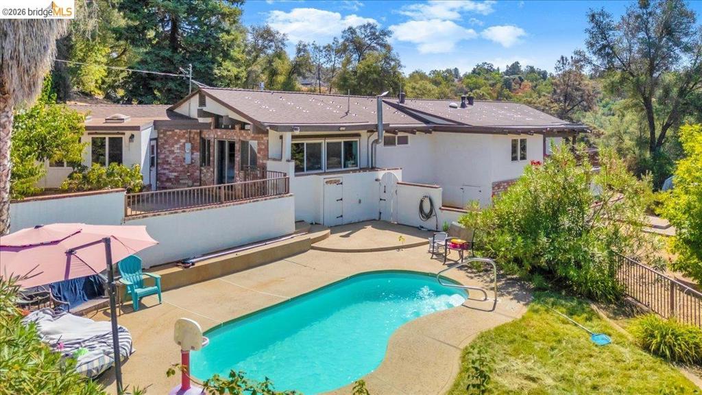 19225 Overlook Dr., Sonora, CA 95370
