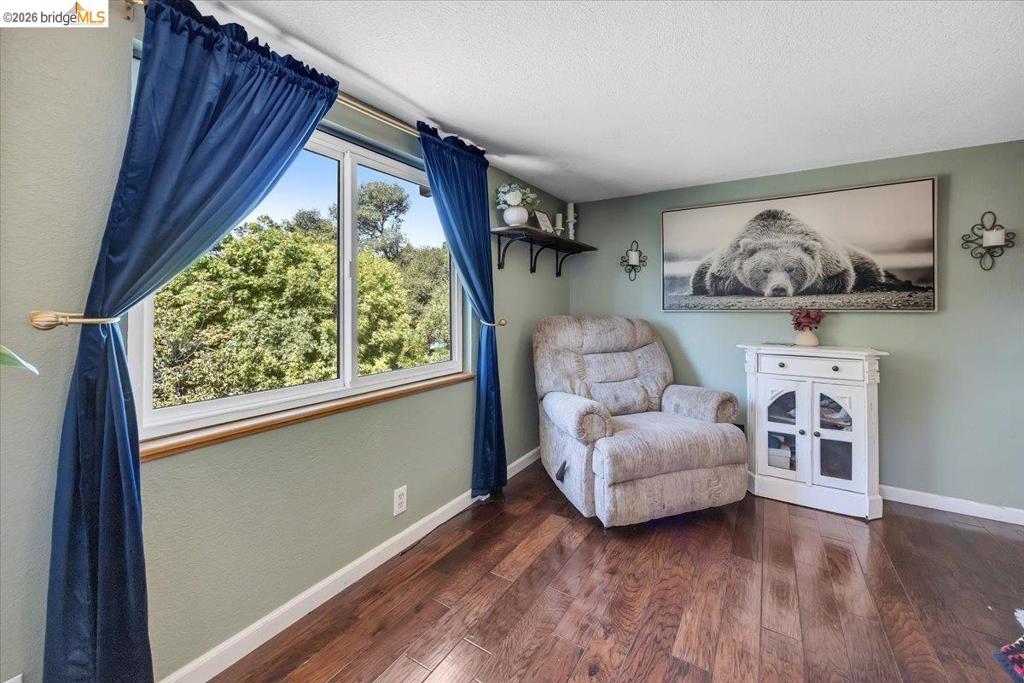 19225 Overlook Dr., Sonora, CA 95370