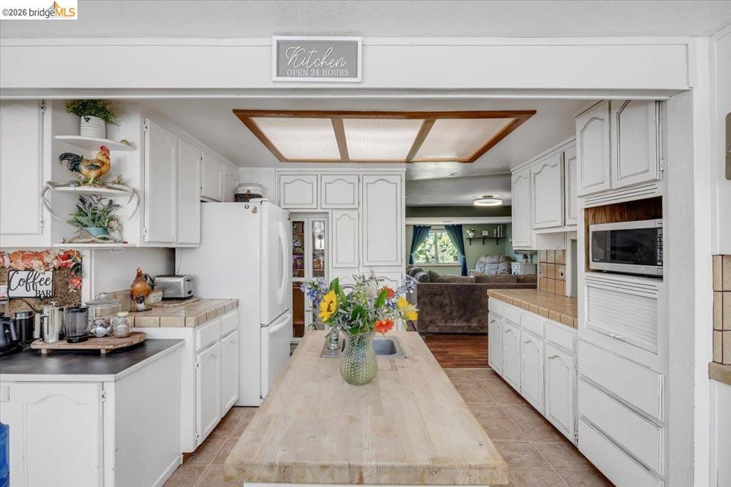 19225 Overlook Dr., Sonora, CA 95370