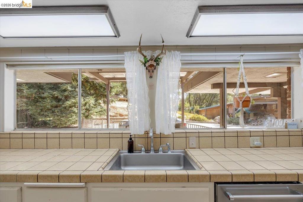 19225 Overlook Dr., Sonora, CA 95370