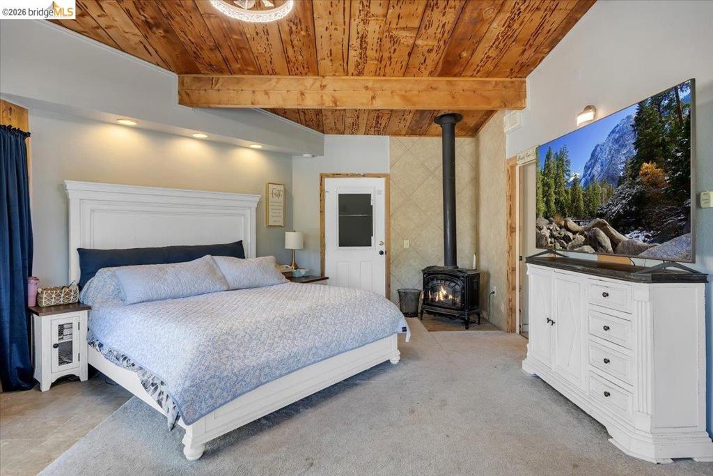 19225 Overlook Dr., Sonora, CA 95370