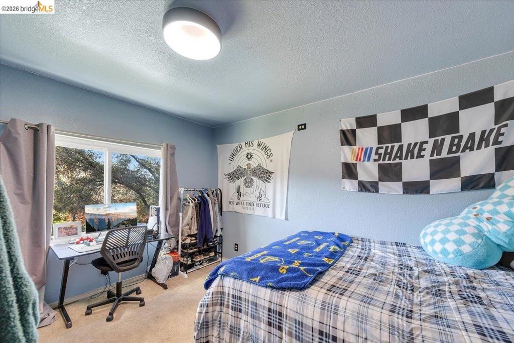 19225 Overlook Dr., Sonora, CA 95370