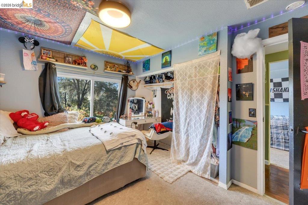 19225 Overlook Dr., Sonora, CA 95370