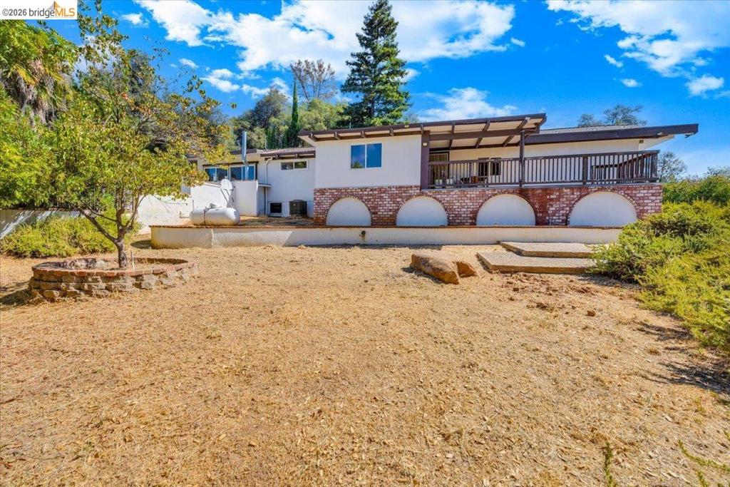19225 Overlook Dr., Sonora, CA 95370