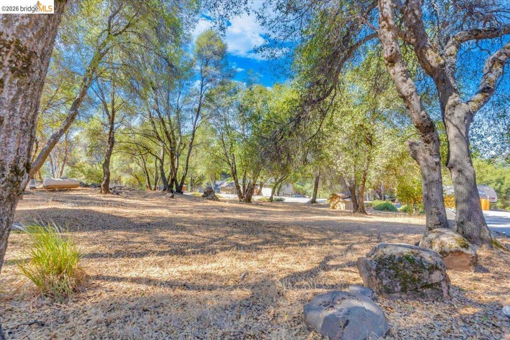 19225 Overlook Dr., Sonora, CA 95370