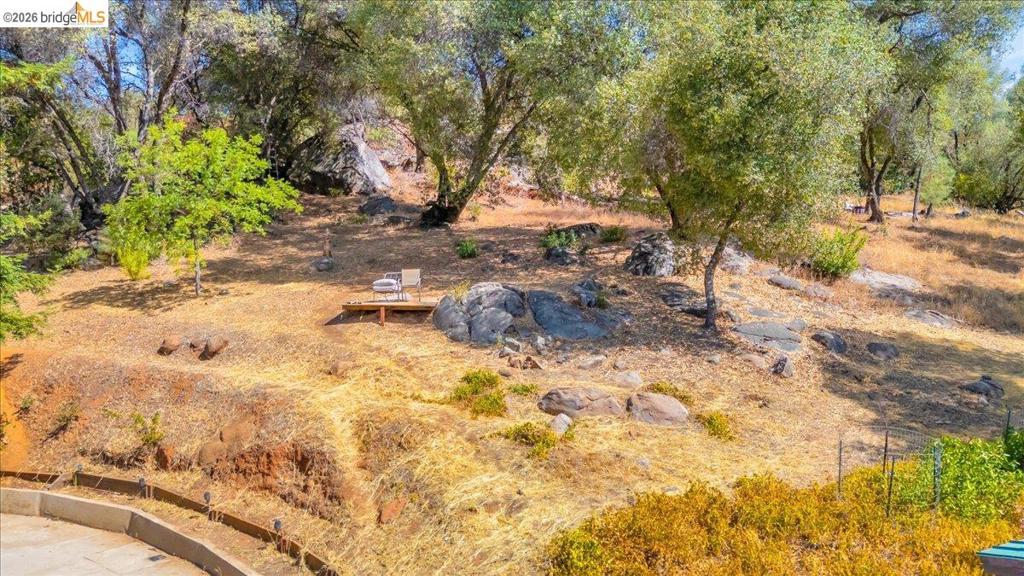 19225 Overlook Dr., Sonora, CA 95370