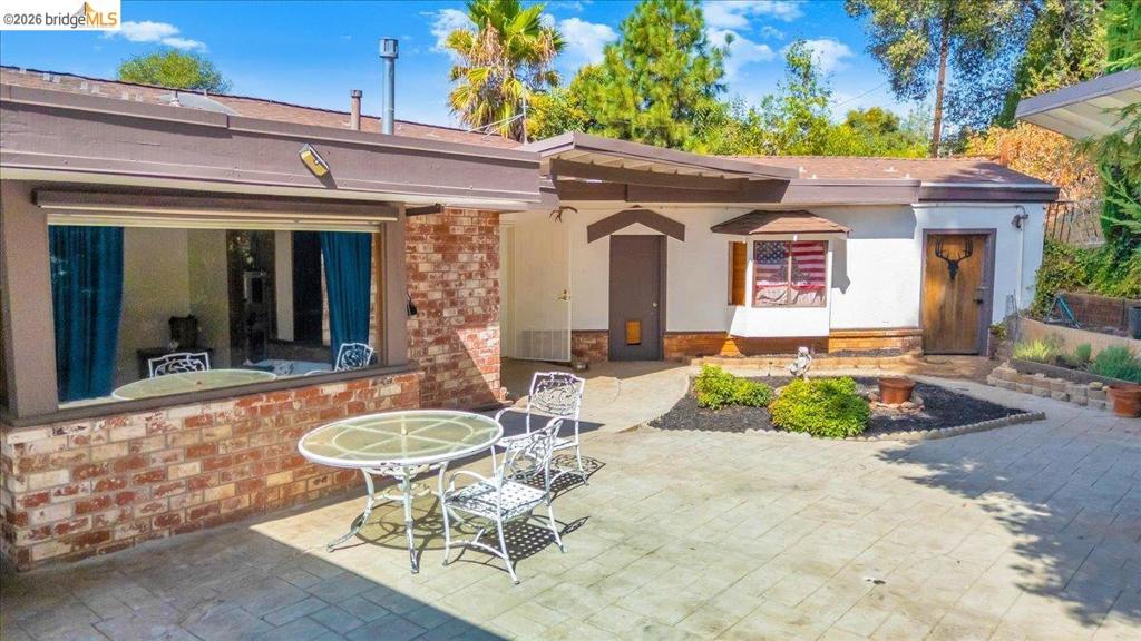 19225 Overlook Dr., Sonora, CA 95370