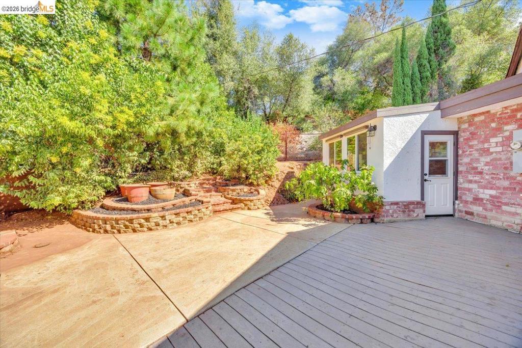 19225 Overlook Dr., Sonora, CA 95370