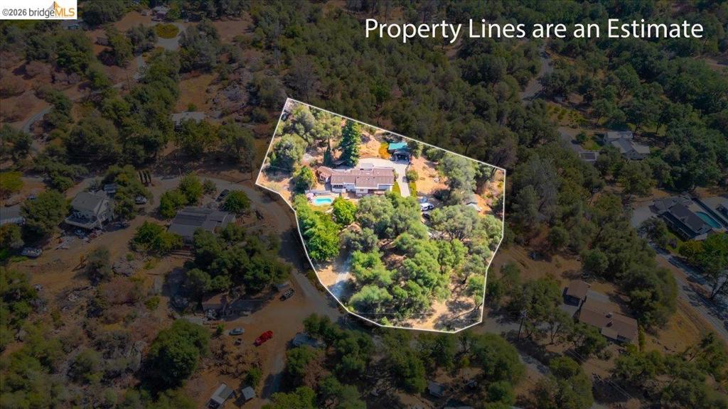19225 Overlook Dr., Sonora, CA 95370