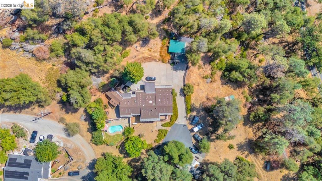 19225 Overlook Dr., Sonora, CA 95370
