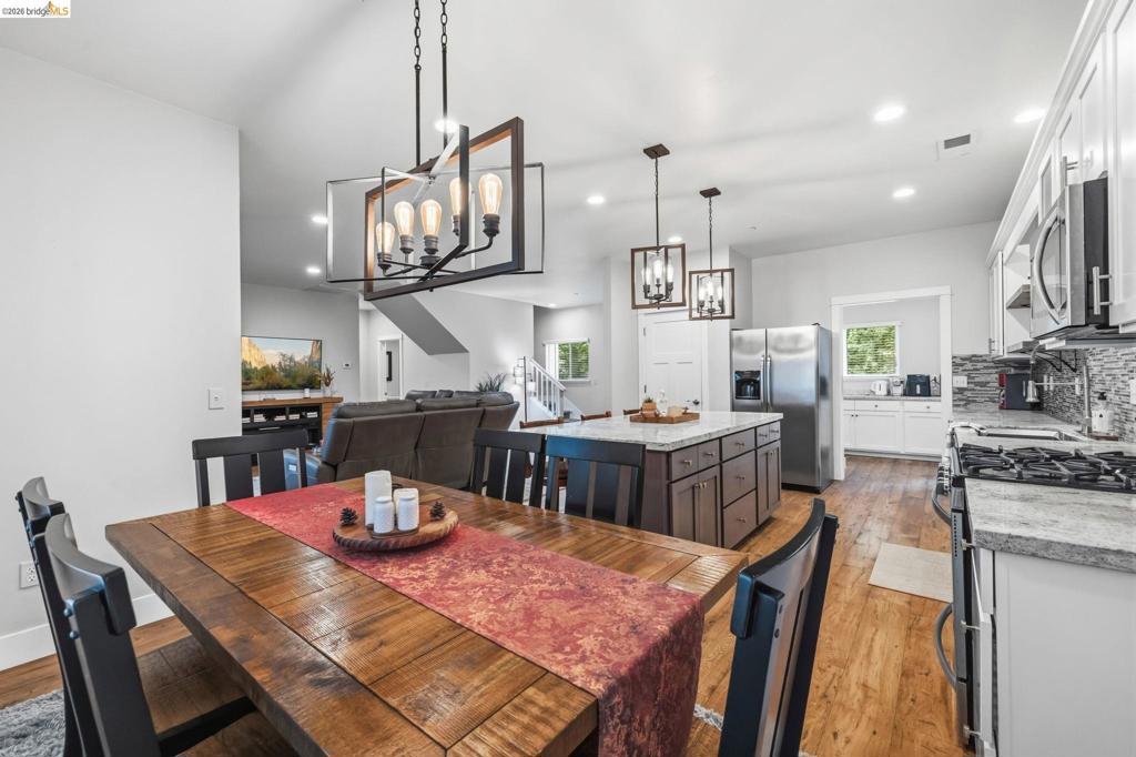 22460 Longeway Rd, Sonora, CA 95370