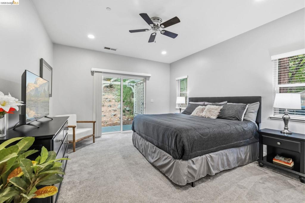 22460 Longeway Rd, Sonora, CA 95370