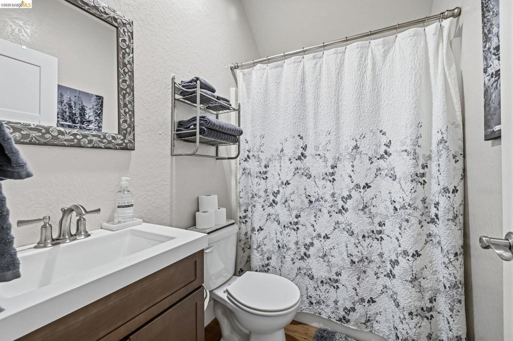 22460 Longeway Rd, Sonora, CA 95370