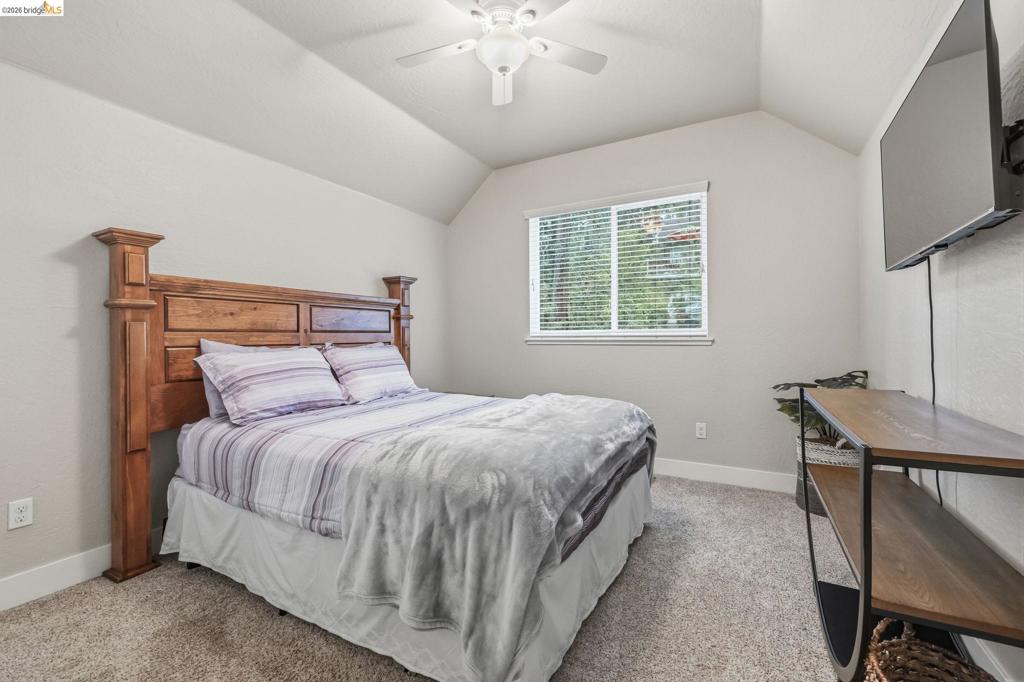 22460 Longeway Rd, Sonora, CA 95370
