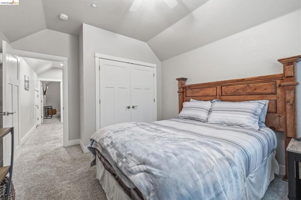 22460 Longeway Rd, Sonora, CA 95370