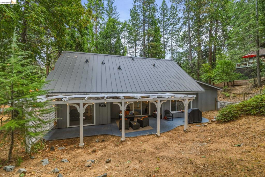 22460 Longeway Rd, Sonora, CA 95370