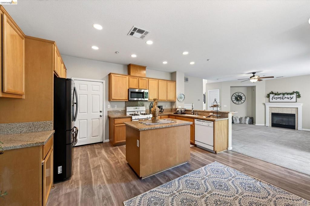 1250 Picadilly Ln, Brentwood (CC), CA 94513