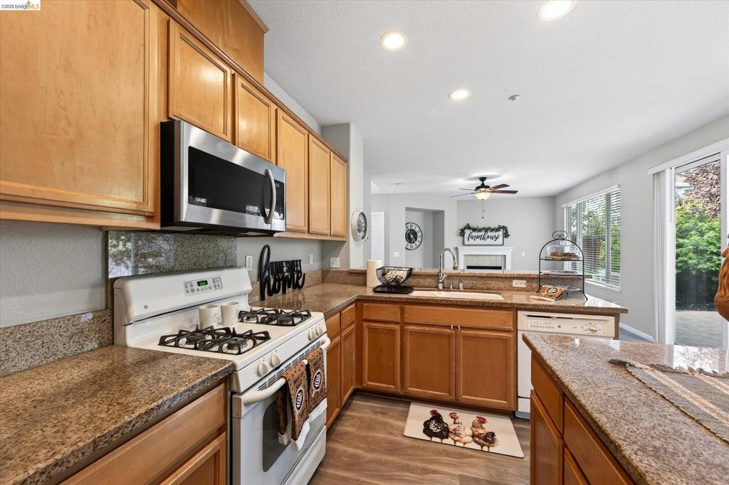 1250 Picadilly Ln, Brentwood (CC), CA 94513