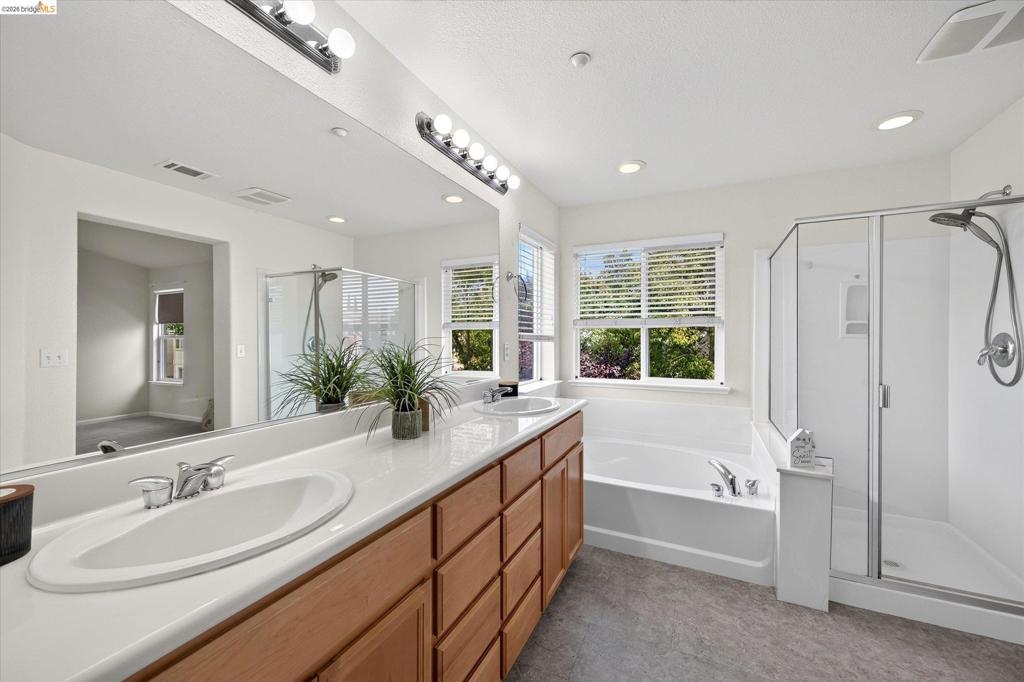 1250 Picadilly Ln, Brentwood (CC), CA 94513