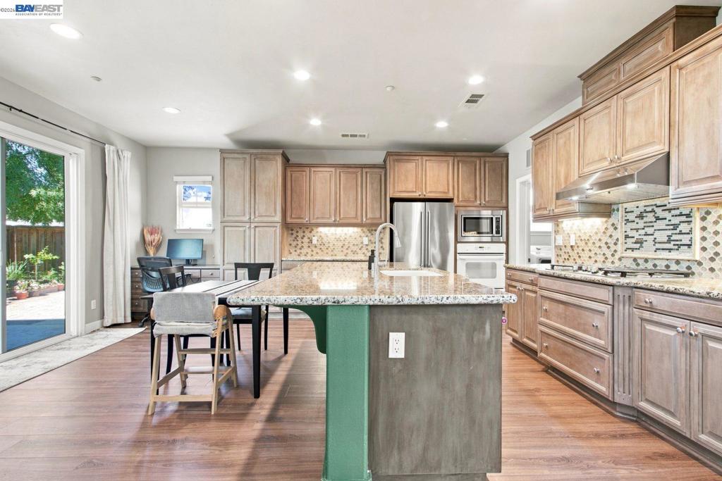 1172 Pimento Dr, Brentwood (CC), CA 94513