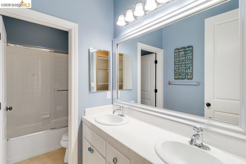 1700 Ashbourne Pl, Brentwood (CC), CA 94513