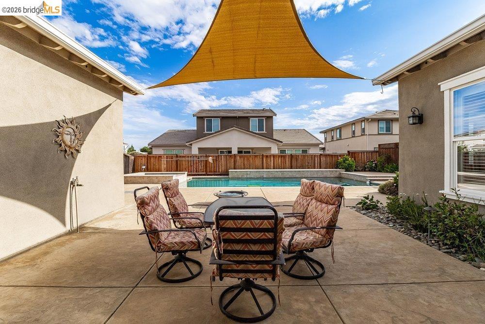 1700 Ashbourne Pl, Brentwood (CC), CA 94513