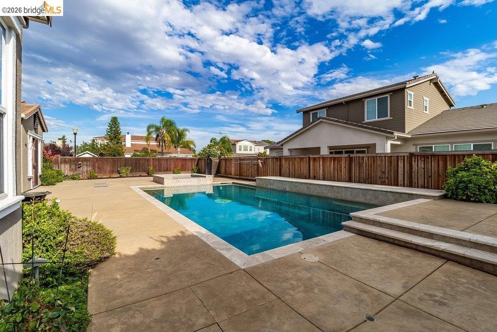 1700 Ashbourne Pl, Brentwood (CC), CA 94513
