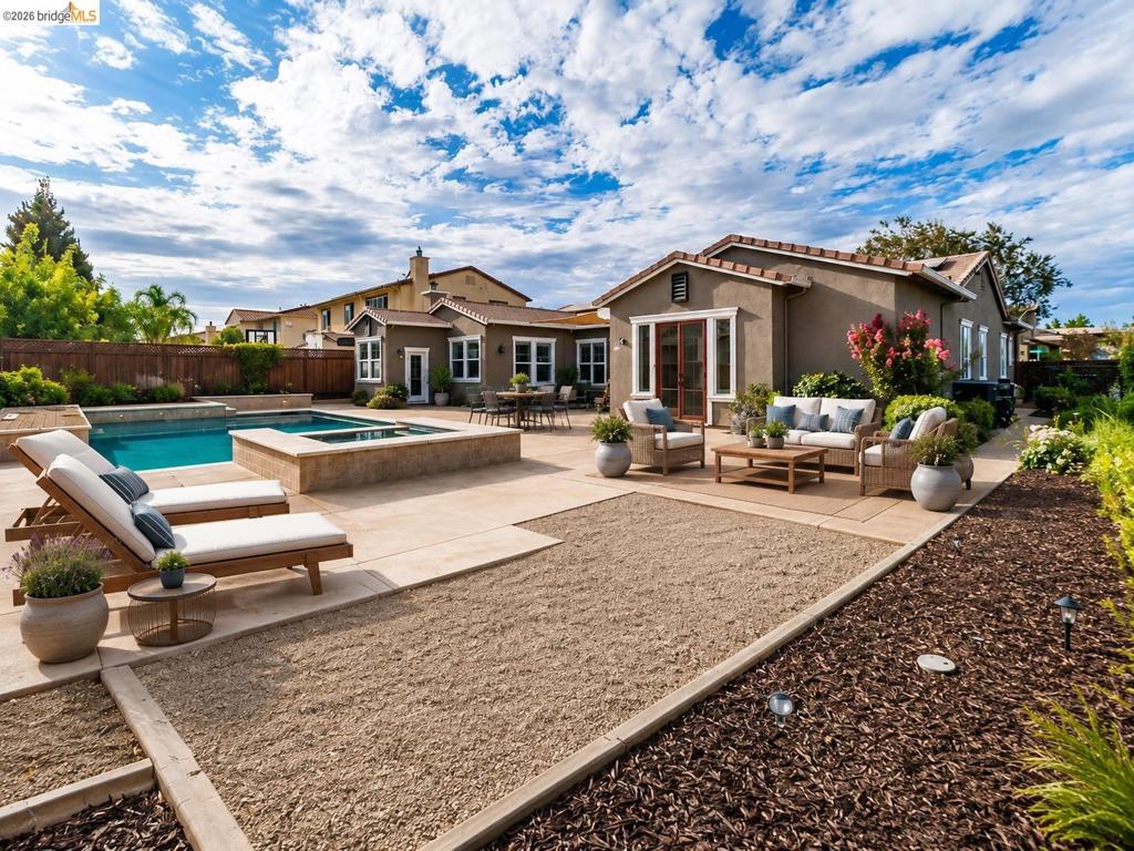 1700 Ashbourne Pl, Brentwood (CC), CA 94513