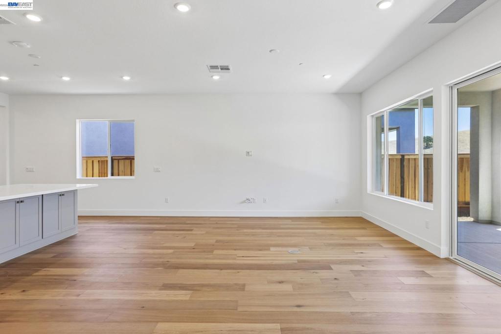 1054 Riverbend Drive, Brentwood (CC), CA 94513